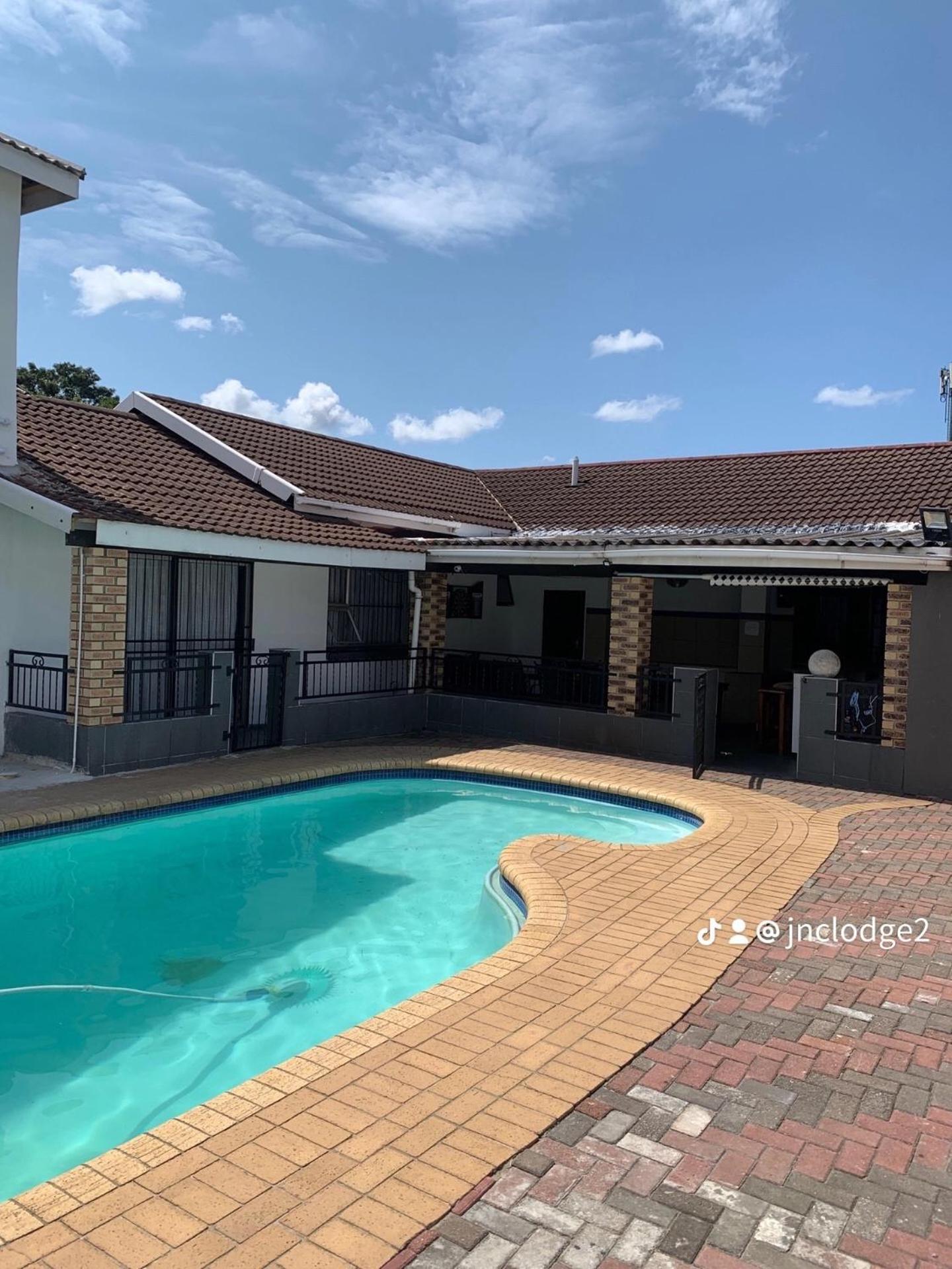 Jnc Lodge Richards Bay Ngoại thất bức ảnh
