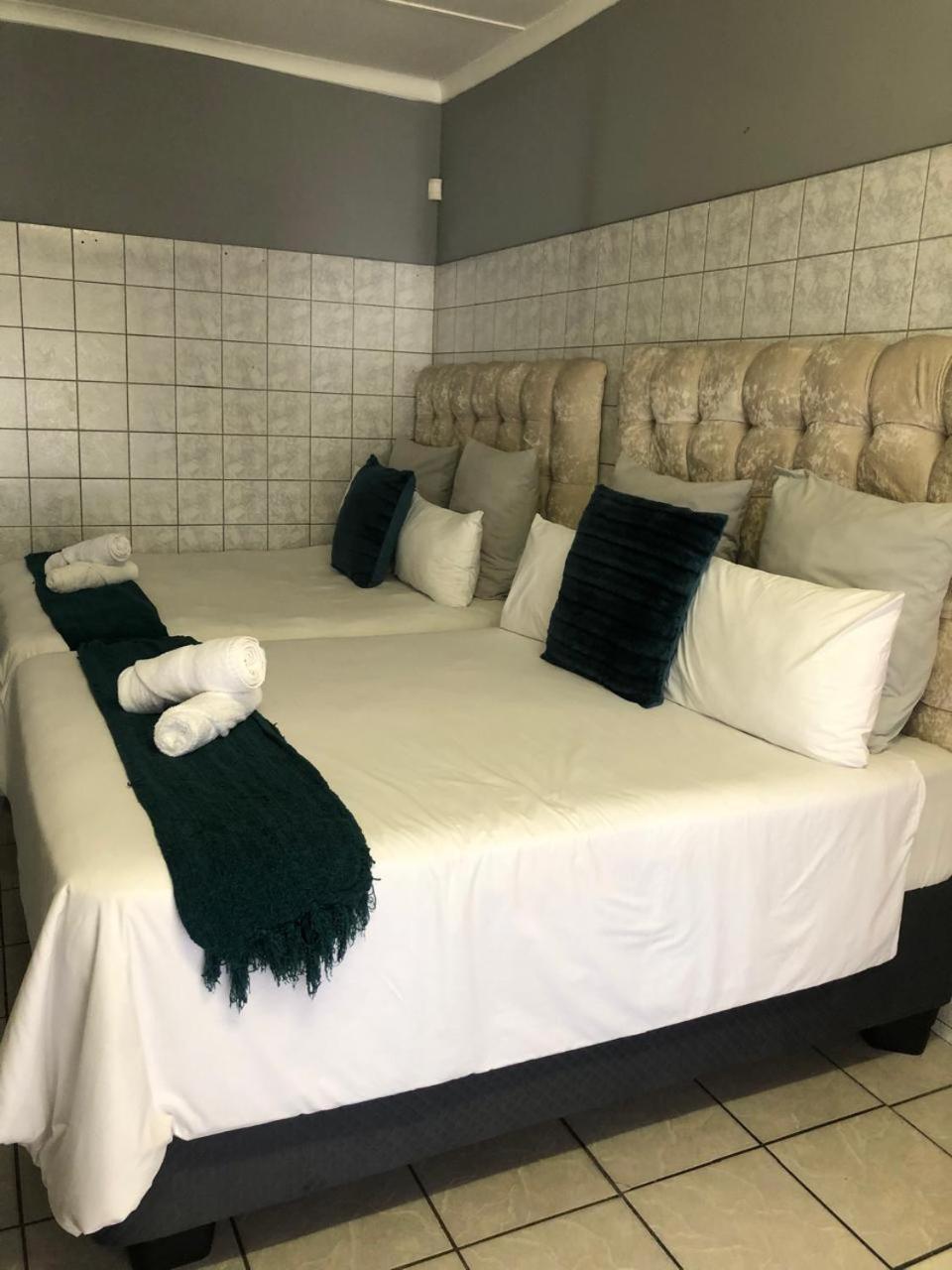 Jnc Lodge Richards Bay Ngoại thất bức ảnh