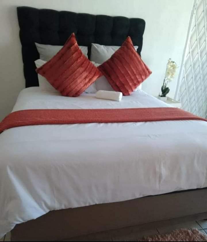 Jnc Lodge Richards Bay Ngoại thất bức ảnh